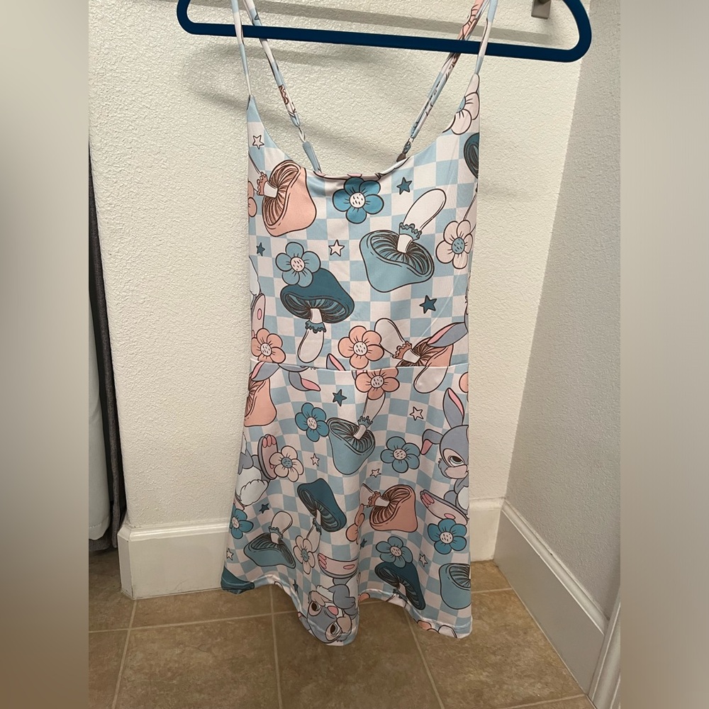Kingdoms and Co thumper athletic dress with shorts